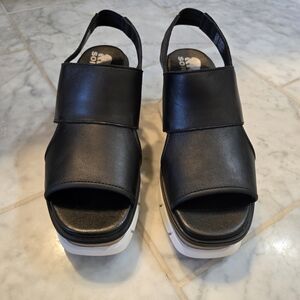 NEW Sorel Black Leather Slingback Platform Sandal with Wood-Effect Wedge